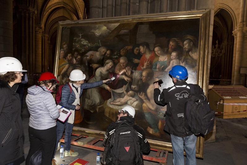 Examen des tableaux après décrochage